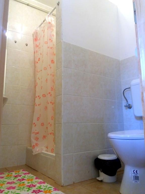 Julia Vendeghaz Sarrod Hotel Luaran gambar